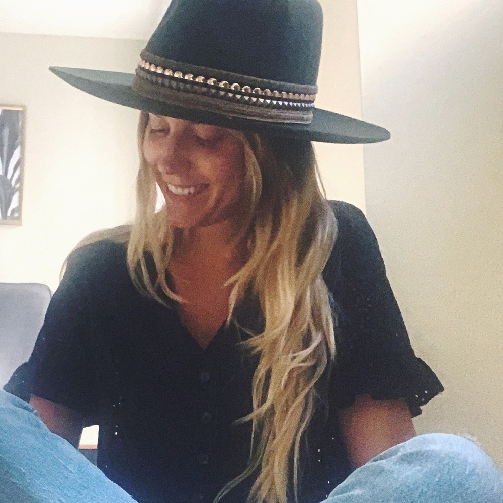 Meet your Posher, Jennifer